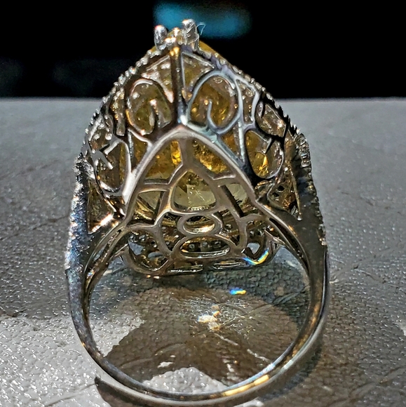 R YOU bold enough for this 21.5ct Citrine SS Ring? - Picture 4 of 4